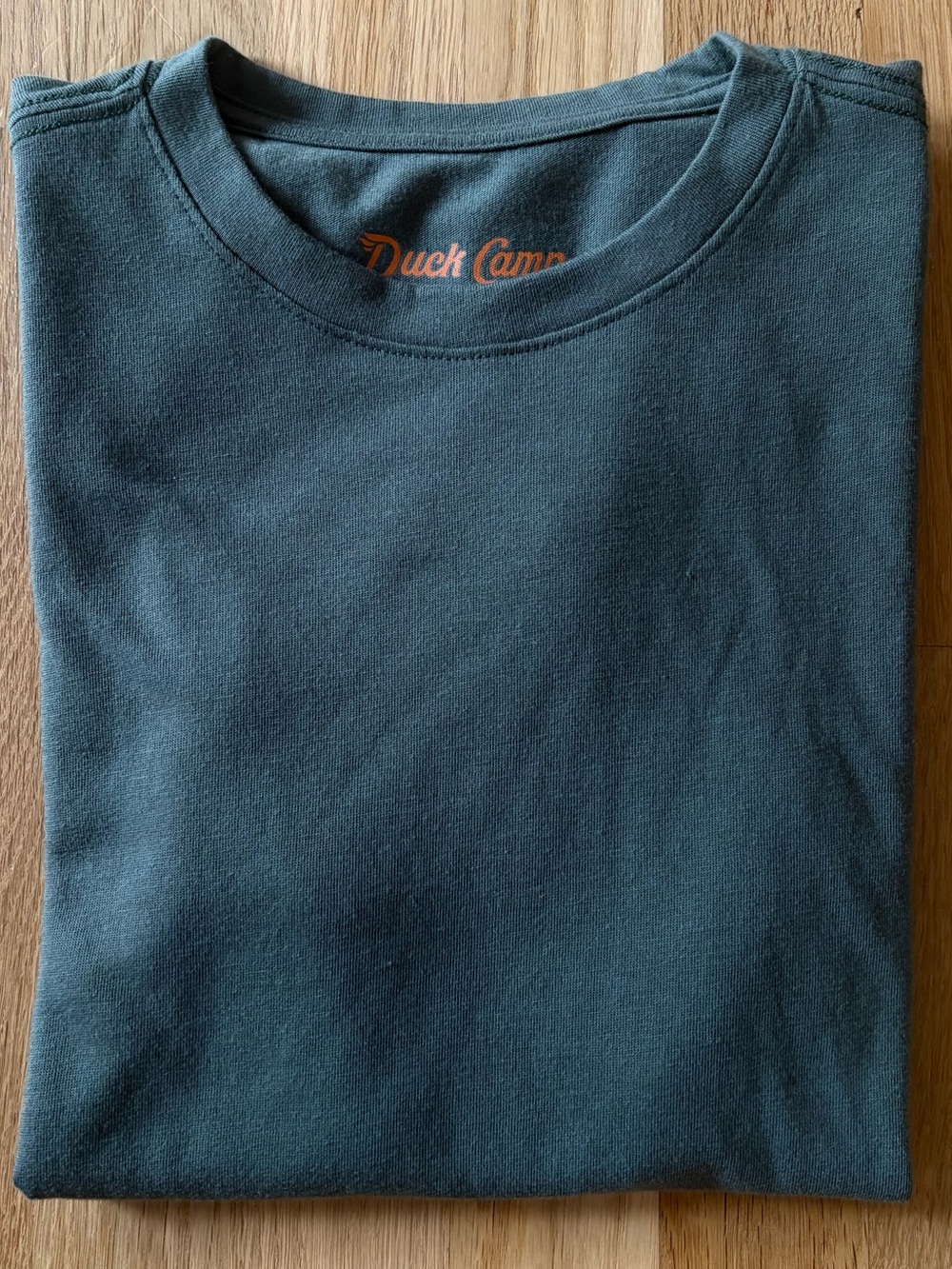 Women’s Duck Camp- Shirt. Size Small